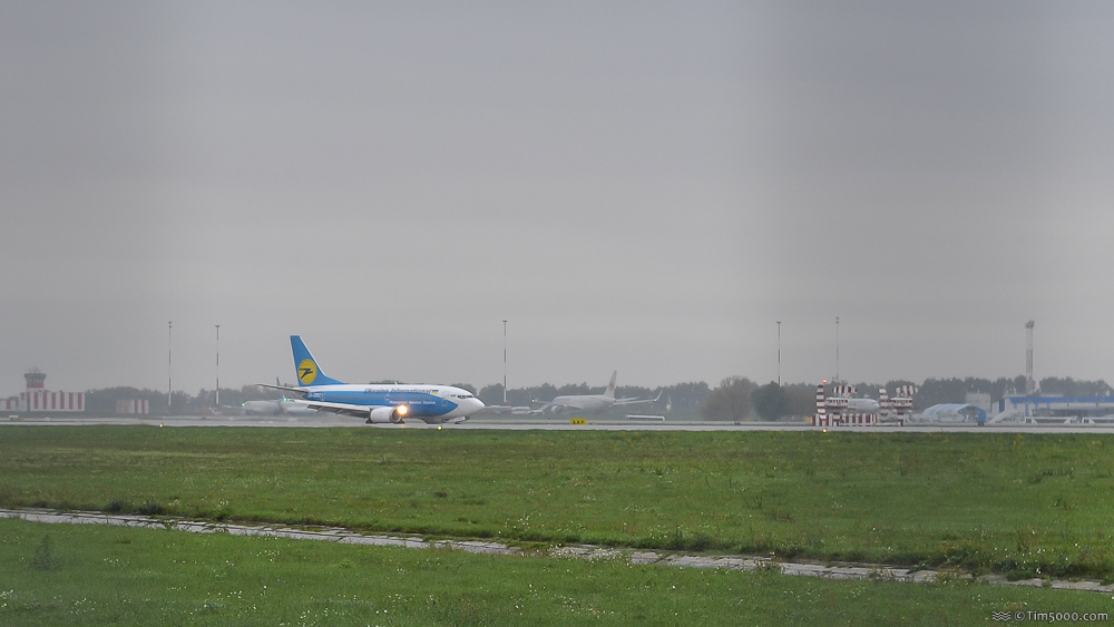 Boeing 737-500